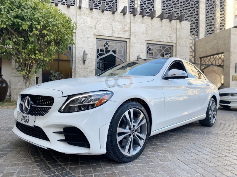 blanc Mercedes Benz C300 2019 for rent in Dubaï 1